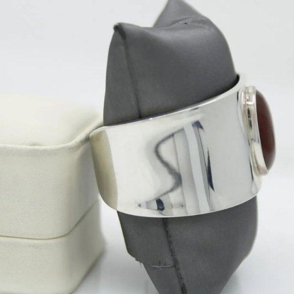 .925 sterling silver taxco signed  "cii" carnelian cuff bought in 🇲🇽 mexico - Picture 2 of 5